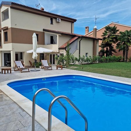 App Sandro With Common Pool Πόρετς Εξωτερικό φωτογραφία
