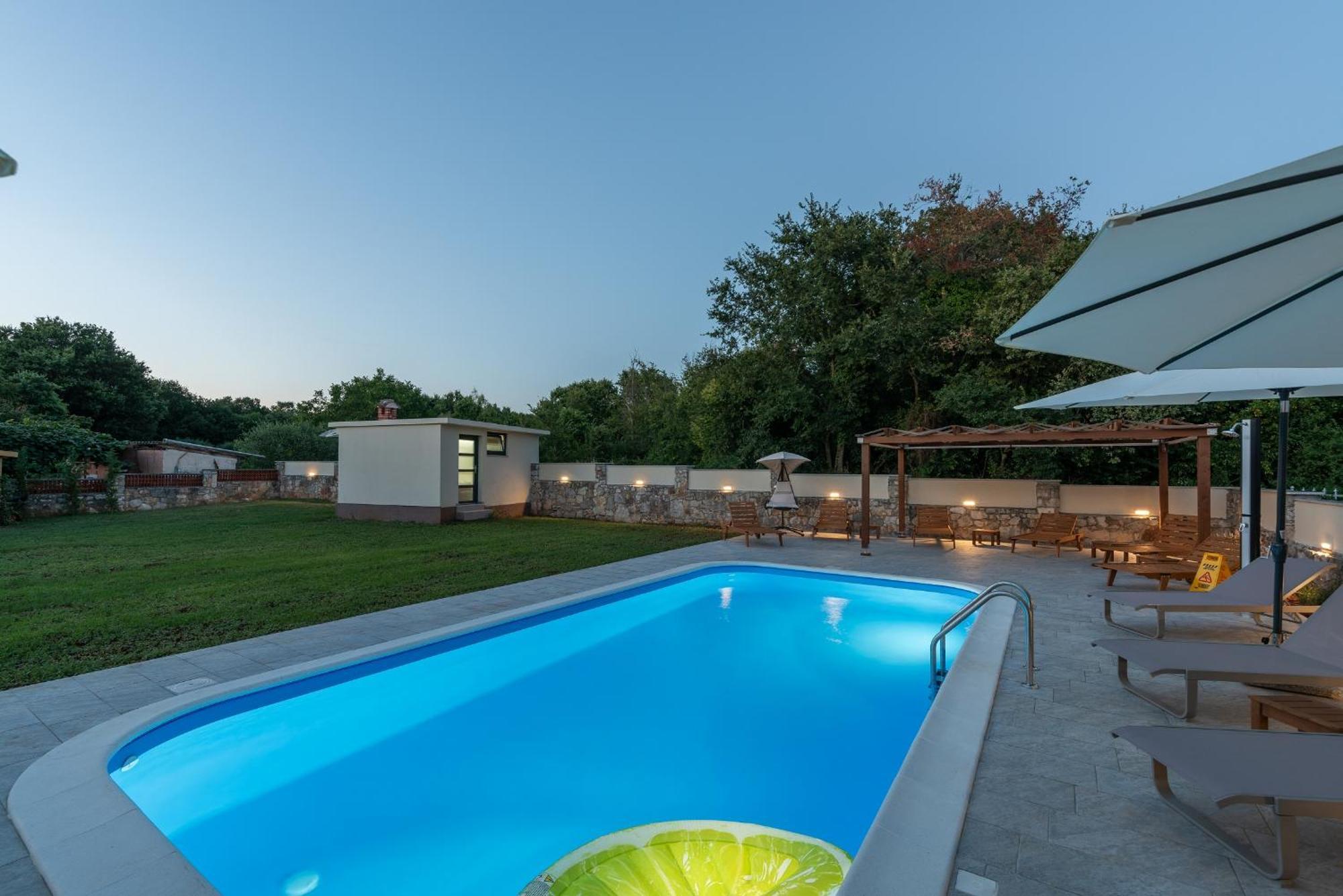 App Sandro With Common Pool Πόρετς Εξωτερικό φωτογραφία